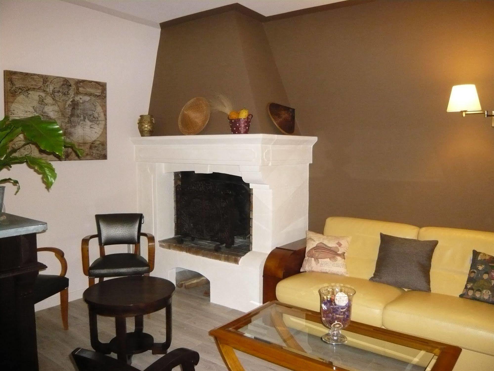 Hotel Mistral Mas-Blanc-des-Alpilles